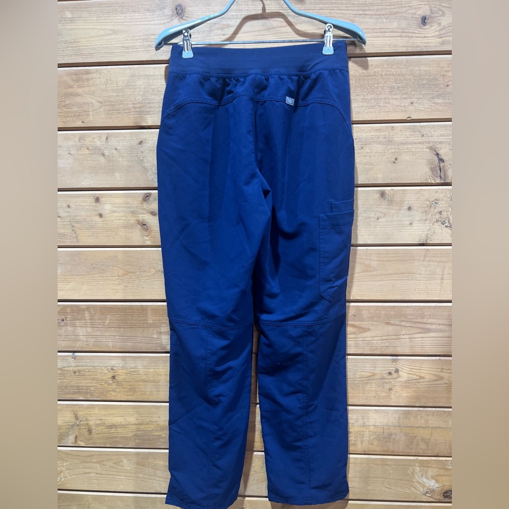 FIGS Matching Set Bellery Scrub Jacket + Kade Pants Set — Navy — Women’s Small - Picture 13 of 16